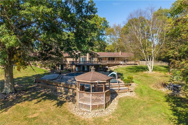375 Wray Large Rd, Jefferson Hills, PA 15025