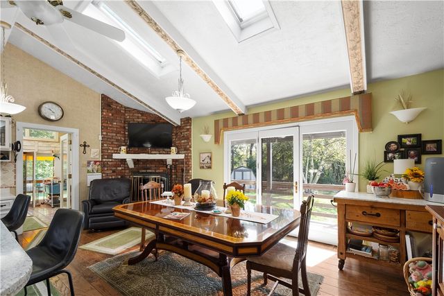 375 Wray Large Rd, Jefferson Hills, PA 15025