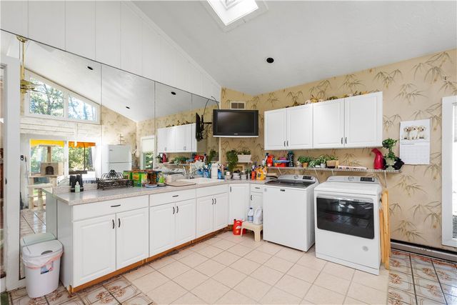 375 Wray Large Rd, Jefferson Hills, PA 15025