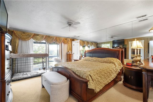 375 Wray Large Rd, Jefferson Hills, PA 15025