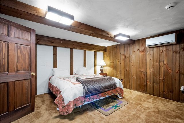 375 Wray Large Rd, Jefferson Hills, PA 15025
