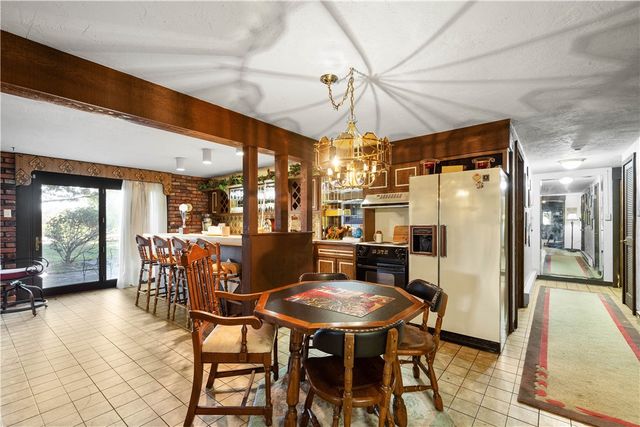 375 Wray Large Rd, Jefferson Hills, PA 15025