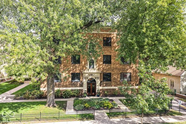 5347 N College Avenue 301, Indianapolis, IN 46220