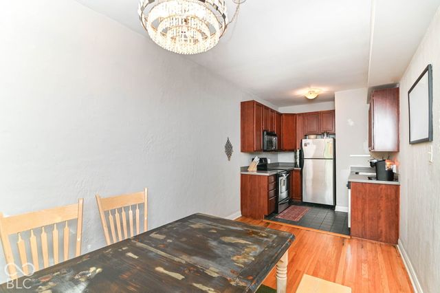 5347 N College Avenue 301, Indianapolis, IN 46220