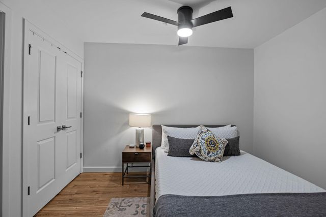 360 Nueces ST 3904, Austin, TX 78701