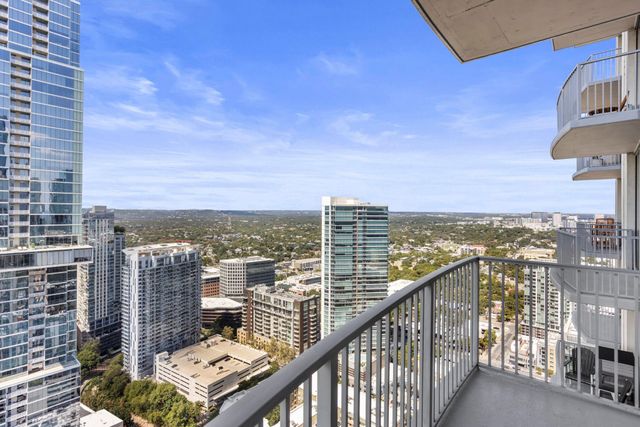 360 Nueces ST 3904, Austin, TX 78701