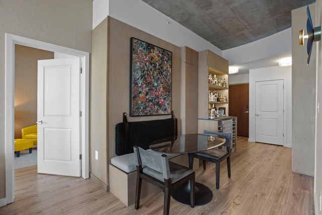 360 Nueces ST 3904, Austin, TX 78701