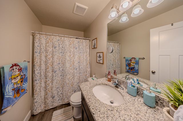 2388 W JADE WAY, West Haven, UT 84401