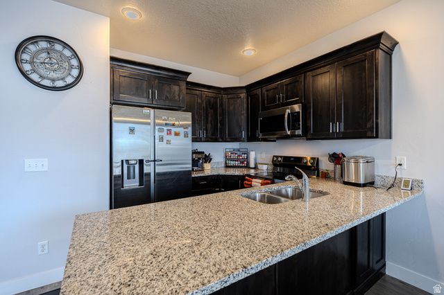 2388 W JADE WAY, West Haven, UT 84401