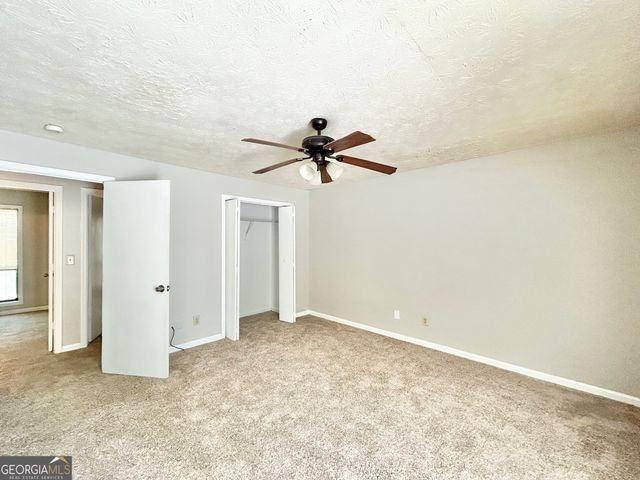 5955 Sutton Place, Douglasville, GA 30135