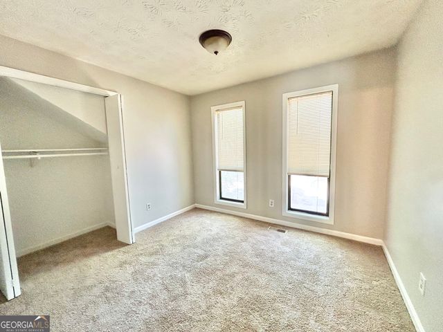 5955 Sutton Place, Douglasville, GA 30135