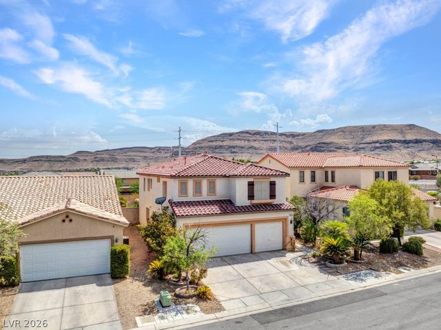 10143 Canyon Hills Avenue, Las Vegas, NV 89148