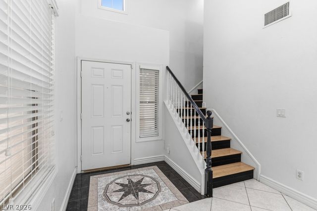 10143 Canyon Hills Avenue, Las Vegas, NV 89148