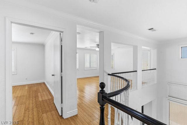 10143 Canyon Hills Avenue, Las Vegas, NV 89148