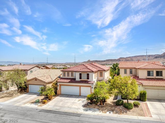 10143 Canyon Hills Avenue, Las Vegas, NV 89148