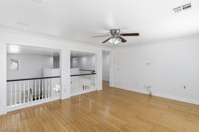 10143 Canyon Hills Avenue, Las Vegas, NV 89148