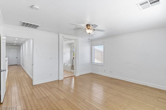10143 Canyon Hills Avenue, Las Vegas, NV 89148