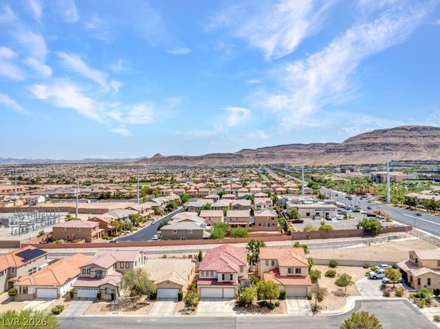 10143 Canyon Hills Avenue, Las Vegas, NV 89148