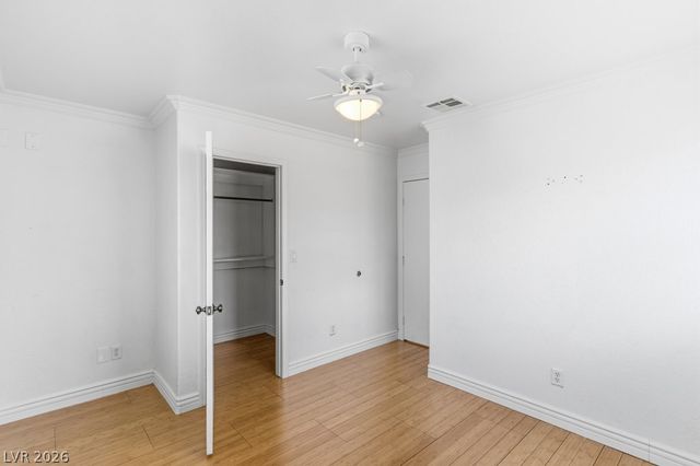 10143 Canyon Hills Avenue, Las Vegas, NV 89148