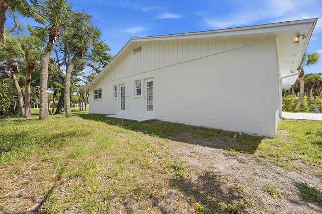 3050 N BEACH ROAD, Englewood, FL 34223