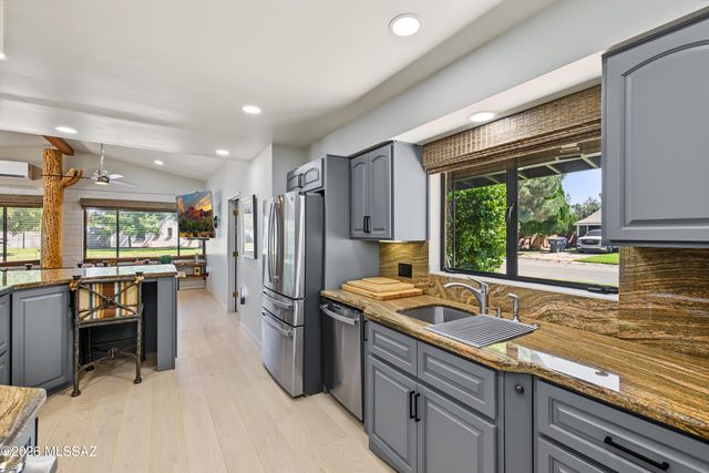 2917 E Hardy Place, Tucson, AZ 85716