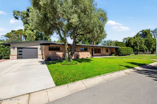 2917 E Hardy Place, Tucson, AZ 85716