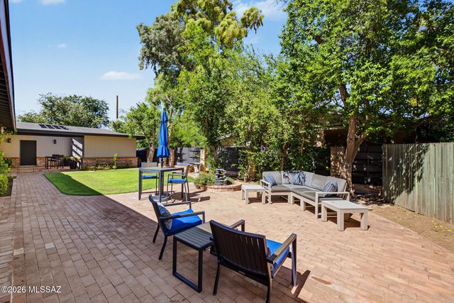 2917 E Hardy Place, Tucson, AZ 85716