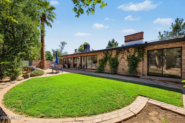 2917 E Hardy Place, Tucson, AZ 85716