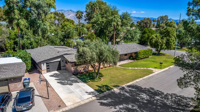 2917 E Hardy Place, Tucson, AZ 85716