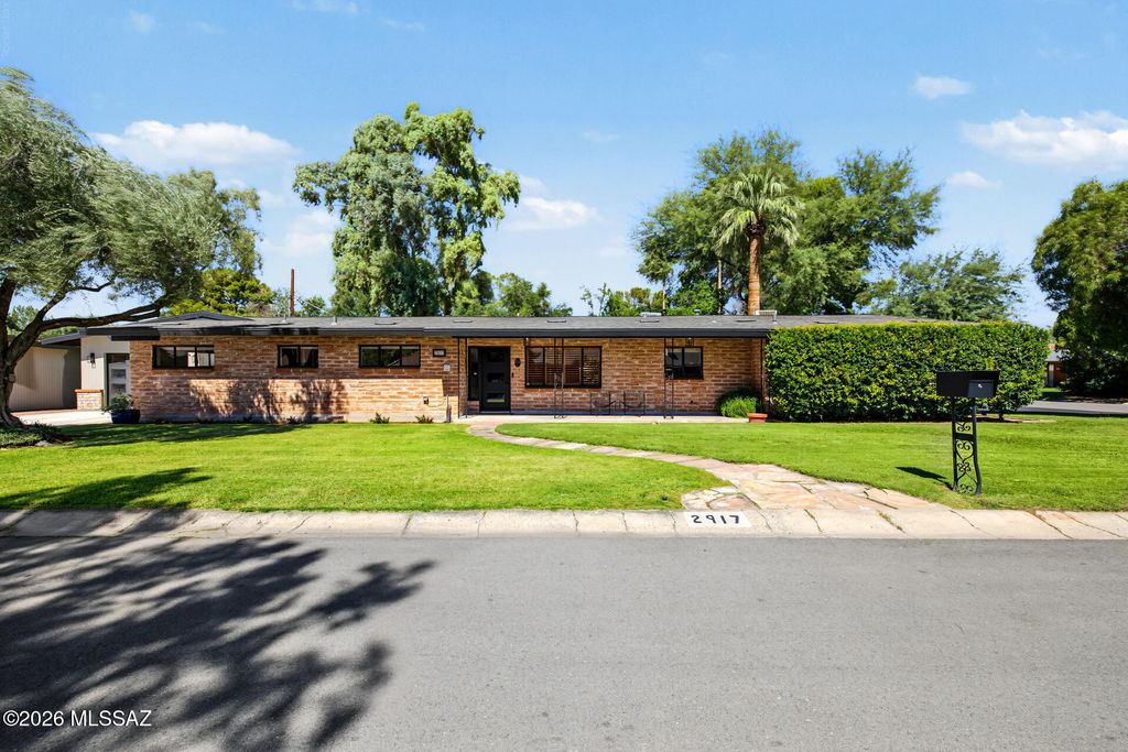 2917 E Hardy Place, Tucson, AZ 85716