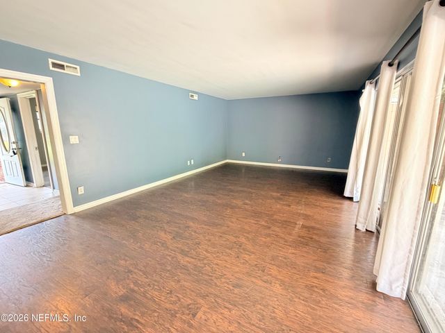 1806 MEMORY Lane, Jacksonville, FL 32210