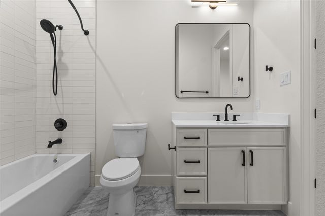 2203 Hondo Avenue 205, Dallas, TX 75219