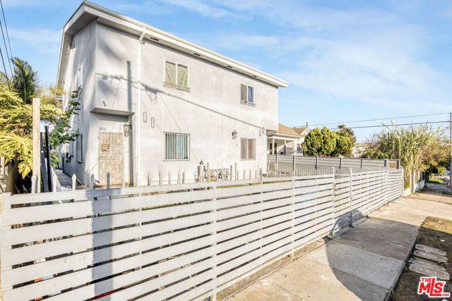 2531 Folsom Street, Los Angeles, CA 90033