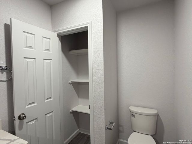 335 CR 1643 Clearview Drive, Moore, TX 78057