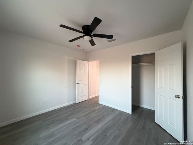 335 CR 1643 Clearview Drive, Moore, TX 78057