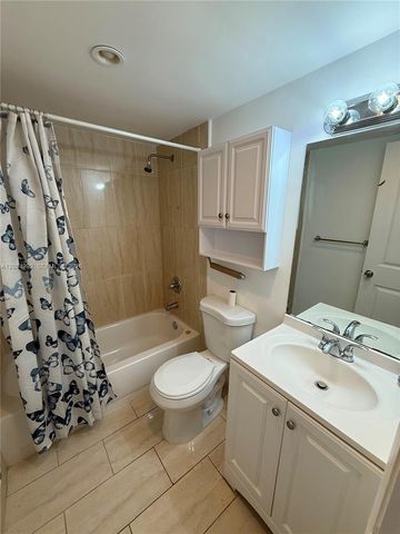 1800 79th St Cswy A202, North Bay Village, FL 33141