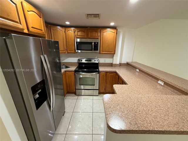 1800 79th St Cswy A202, North Bay Village, FL 33141