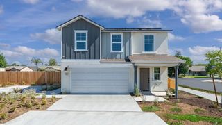 5226 E Belgravia Avenue # 60, Fresno, CA 93725