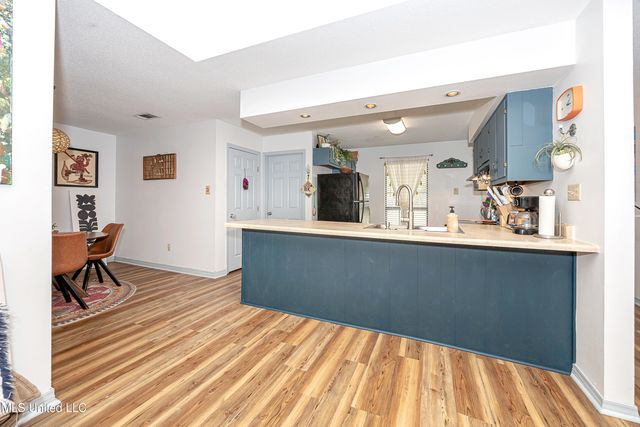 109 Reynolds Circle, Ocean Springs, MS 39564