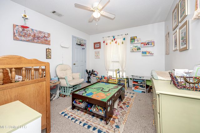 109 Reynolds Circle, Ocean Springs, MS 39564