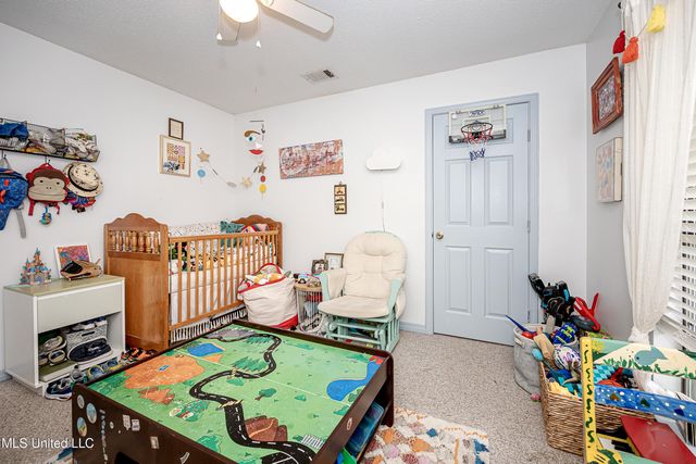 109 Reynolds Circle, Ocean Springs, MS 39564