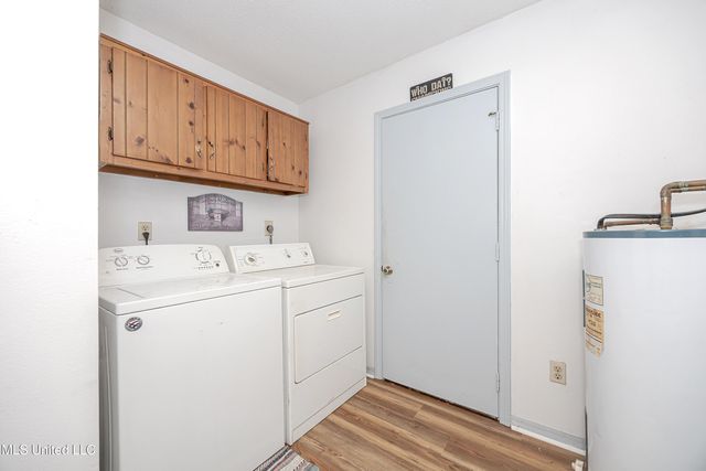 109 Reynolds Circle, Ocean Springs, MS 39564