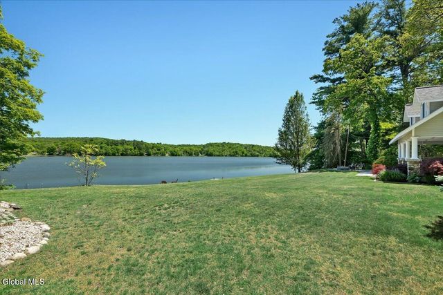 110 Stewart Point Road, Nassau, NY 12123