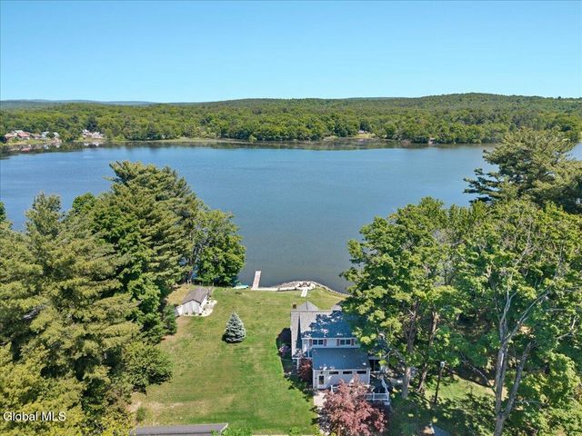 110 Stewart Point Road, Nassau, NY 12123