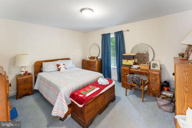 8160 NORTHWESTERN PIKE, Gore, VA 22637