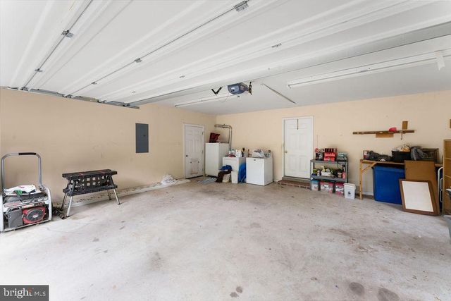 8160 NORTHWESTERN PIKE, Gore, VA 22637