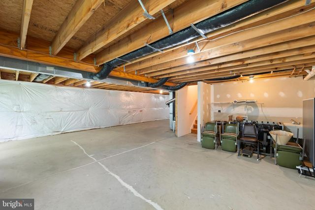 8160 NORTHWESTERN PIKE, Gore, VA 22637