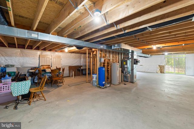8160 NORTHWESTERN PIKE, Gore, VA 22637