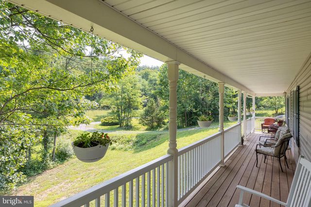 8160 NORTHWESTERN PIKE, Gore, VA 22637