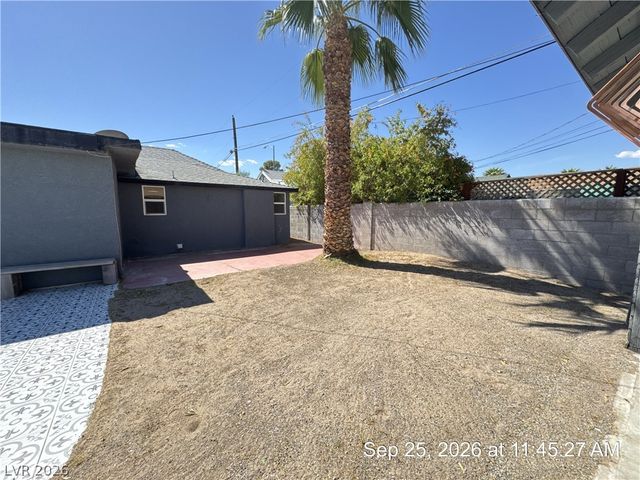 1051 Sweeney Avenue, Las Vegas, NV 89104